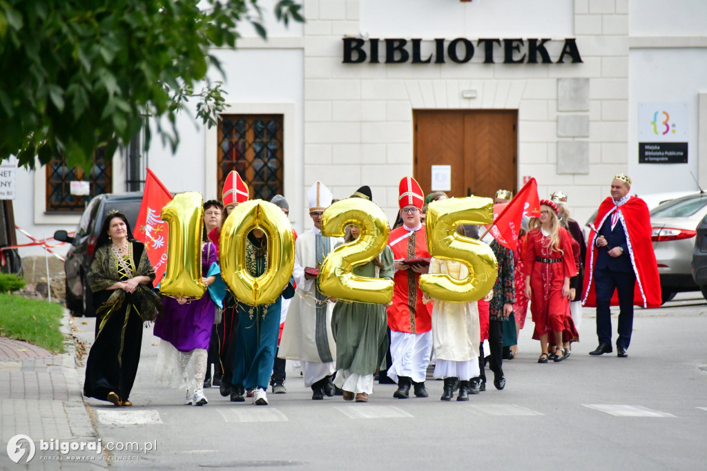 Tarnogród. Piknik historyczny i koronacja na miejskim rynku. Przypomnieli historię sprzed 1000 lat