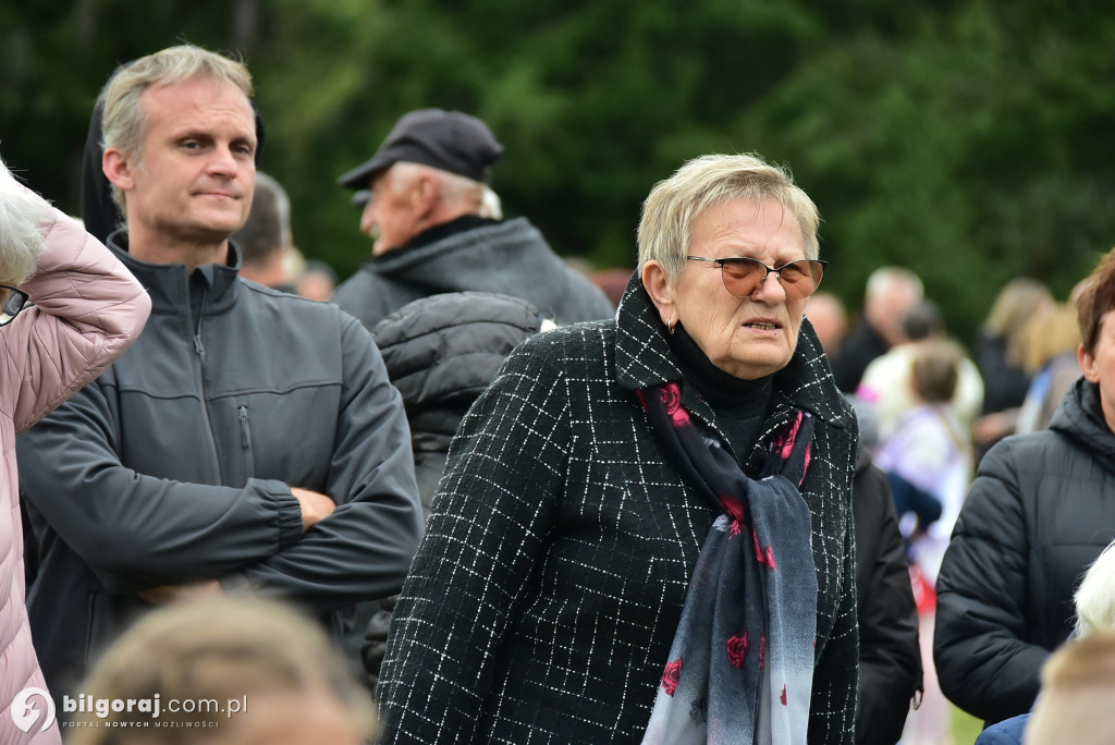 Żywa lekcja historii w Brodziakach: Pamięć o pacyfikacjach i walkach na Biłgorajszczyźnie