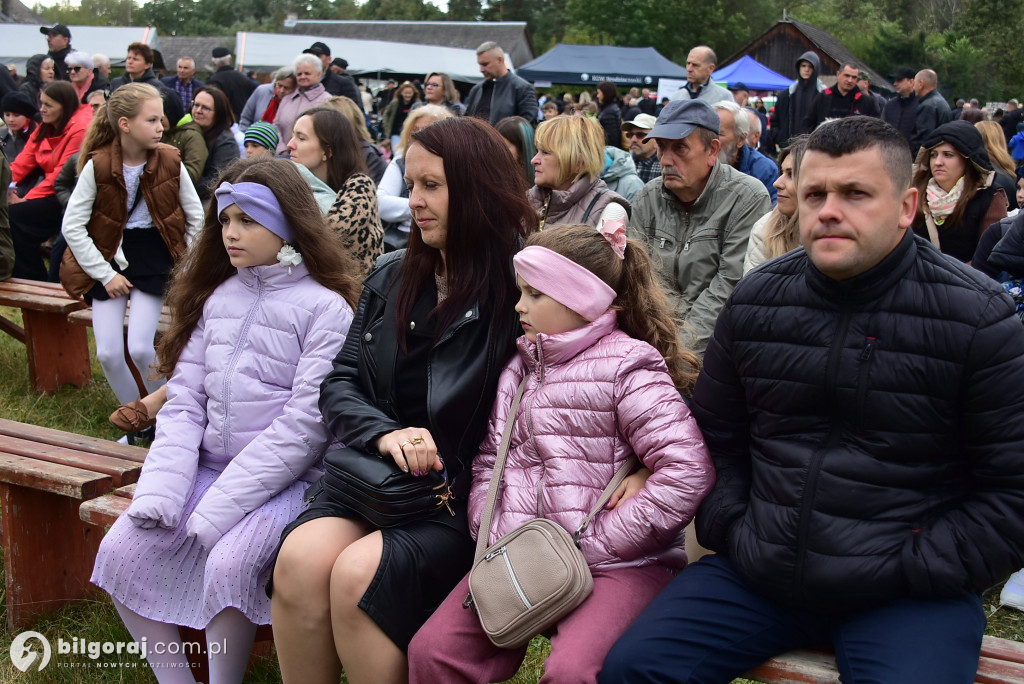 Żywa lekcja historii w Brodziakach: Pamięć o pacyfikacjach i walkach na Biłgorajszczyźnie