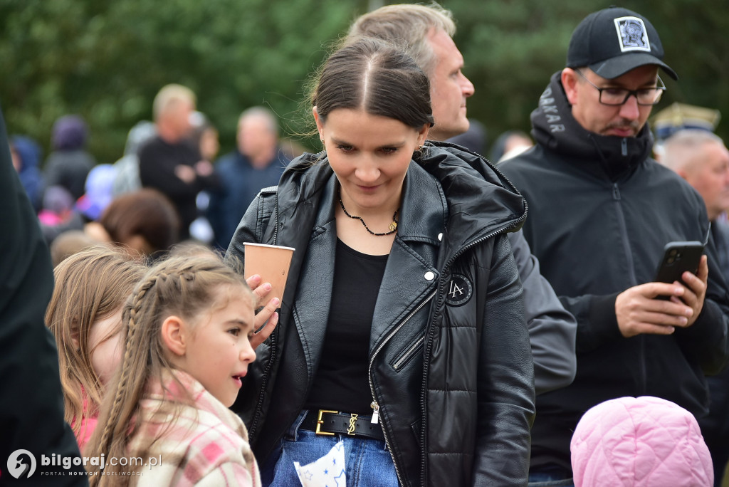 Żywa lekcja historii w Brodziakach: Pamięć o pacyfikacjach i walkach na Biłgorajszczyźnie