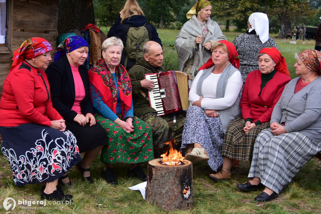 Żywa lekcja historii w Brodziakach: Pamięć o pacyfikacjach i walkach na Biłgorajszczyźnie