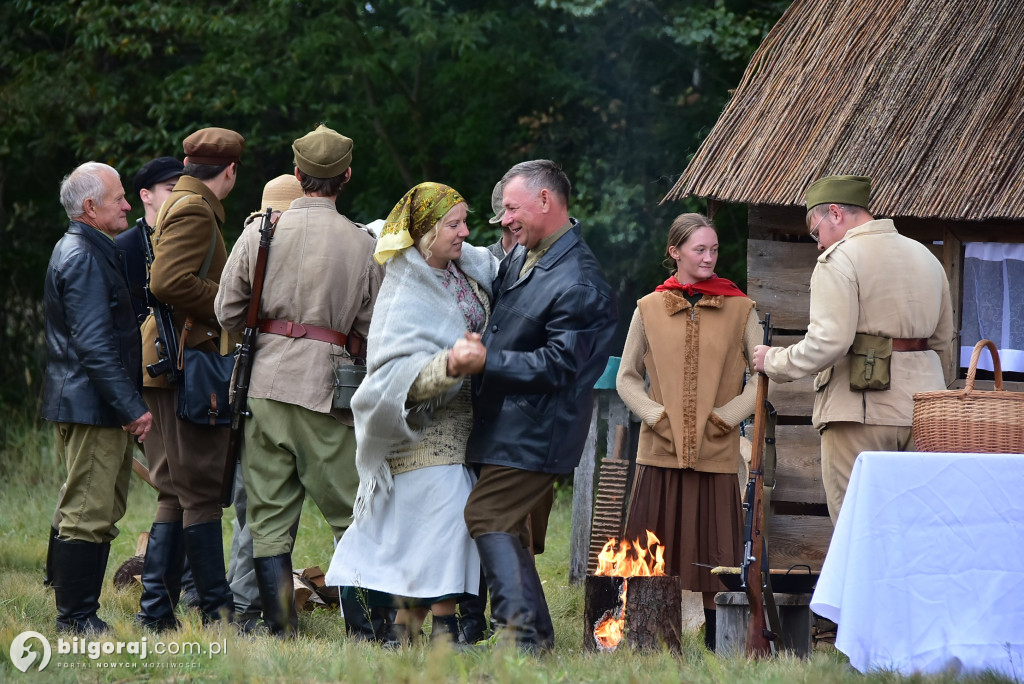 Żywa lekcja historii w Brodziakach: Pamięć o pacyfikacjach i walkach na Biłgorajszczyźnie