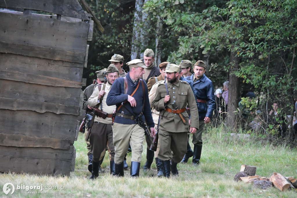 Żywa lekcja historii w Brodziakach: Pamięć o pacyfikacjach i walkach na Biłgorajszczyźnie