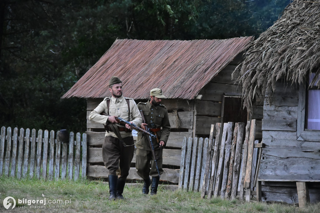 Żywa lekcja historii w Brodziakach: Pamięć o pacyfikacjach i walkach na Biłgorajszczyźnie
