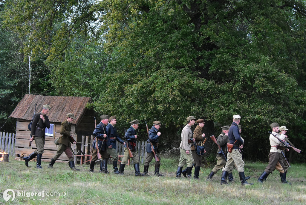 Żywa lekcja historii w Brodziakach: Pamięć o pacyfikacjach i walkach na Biłgorajszczyźnie