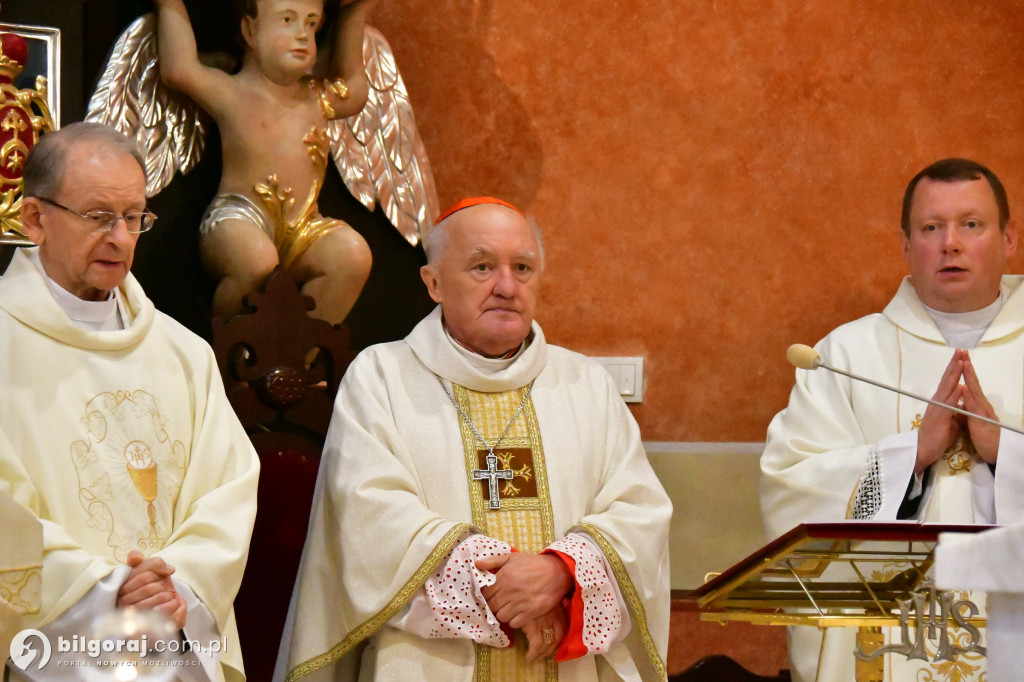 Relikwie bł. Stefana Wyszyńskiego w Goraju. Przywiózł je kardynał Nycz