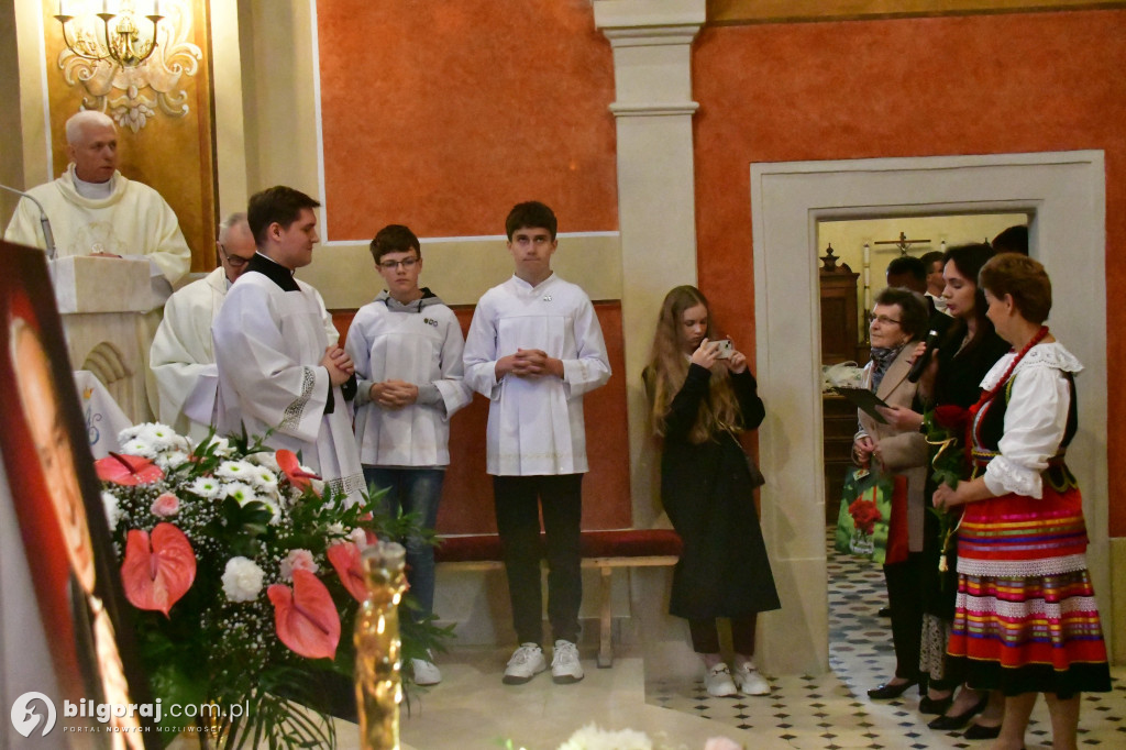 Relikwie bł. Stefana Wyszyńskiego w Goraju. Przywiózł je kardynał Nycz