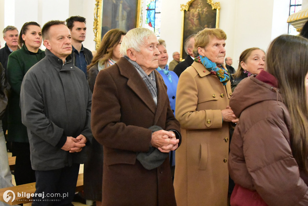 Wierni Biłgoraja na procesji. Kontynuacja XVIII-wiecznej tradycji franciszkańskiej