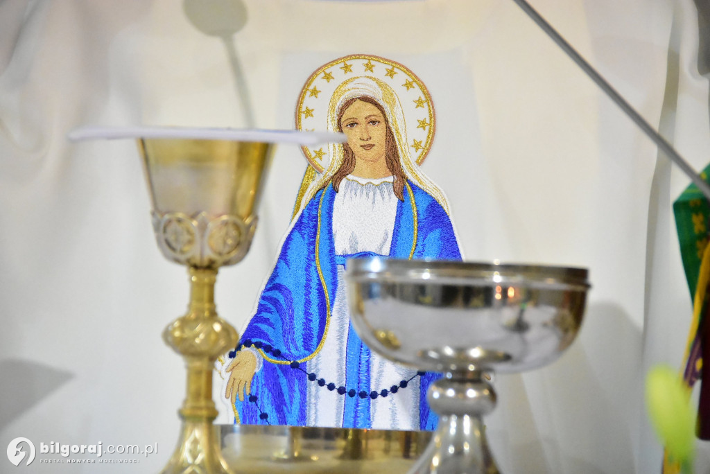 Wierni Biłgoraja na procesji. Kontynuacja XVIII-wiecznej tradycji franciszkańskiej