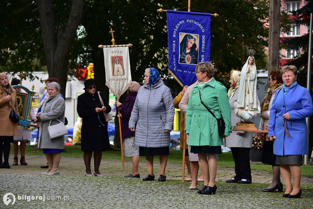 Wierni Biłgoraja na procesji. Kontynuacja XVIII-wiecznej tradycji franciszkańskiej
