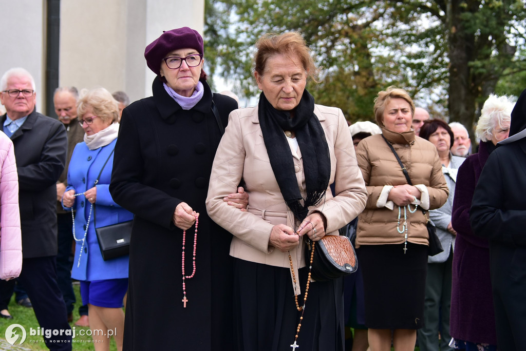 Wierni Biłgoraja na procesji. Kontynuacja XVIII-wiecznej tradycji franciszkańskiej
