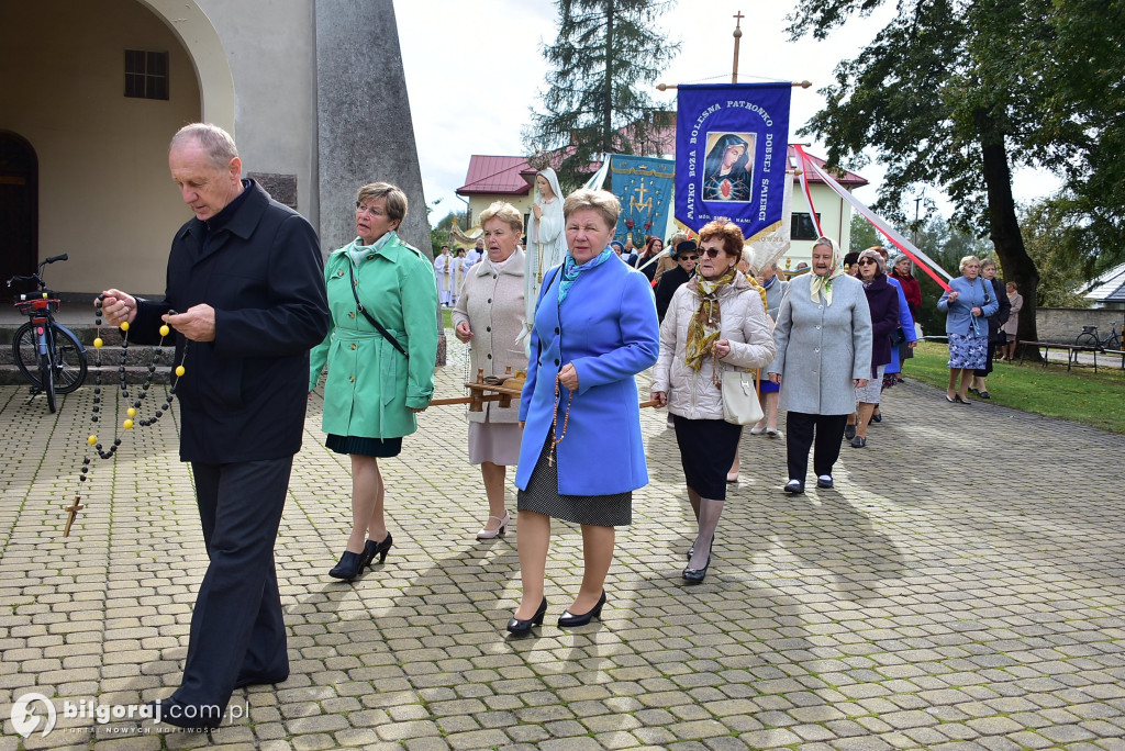 Wierni Biłgoraja na procesji. Kontynuacja XVIII-wiecznej tradycji franciszkańskiej