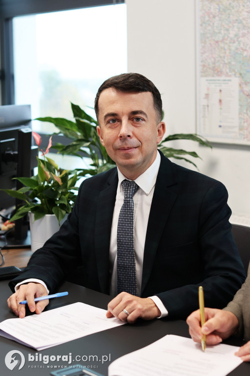 Powiat podpisał umowy. Są środki na obronę cywilną