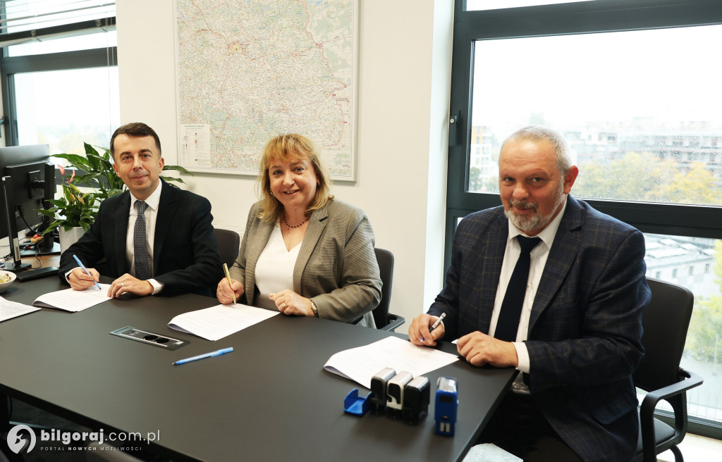 Powiat podpisał umowy. Są środki na obronę cywilną