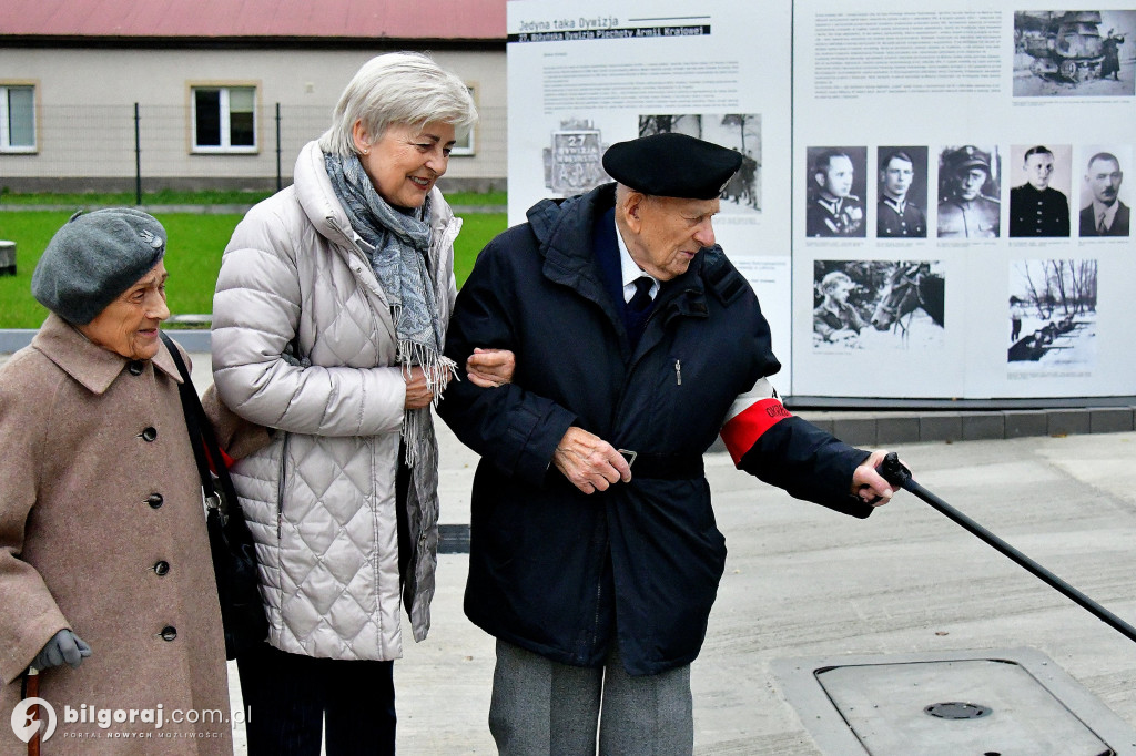 AK-owcy z Okręgu Łódź ŚZŻAK w Osuchach: spotkanie z historią i wspomnieniami