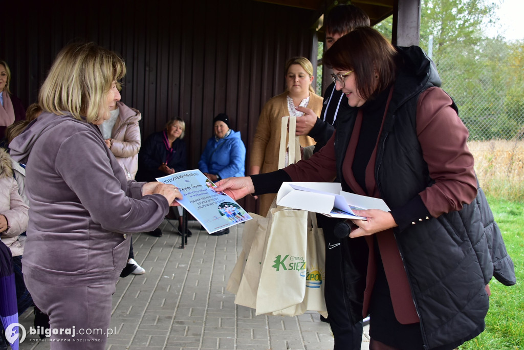 Piknik aktywności seniorów w Korchowie Pierwszym