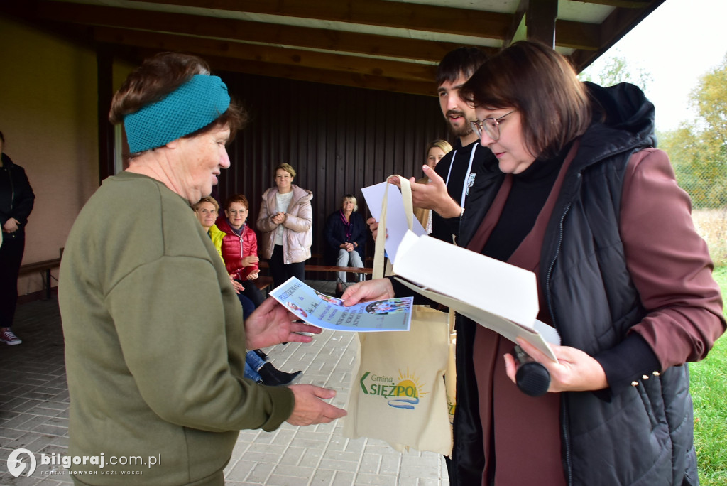 Piknik aktywności seniorów w Korchowie Pierwszym