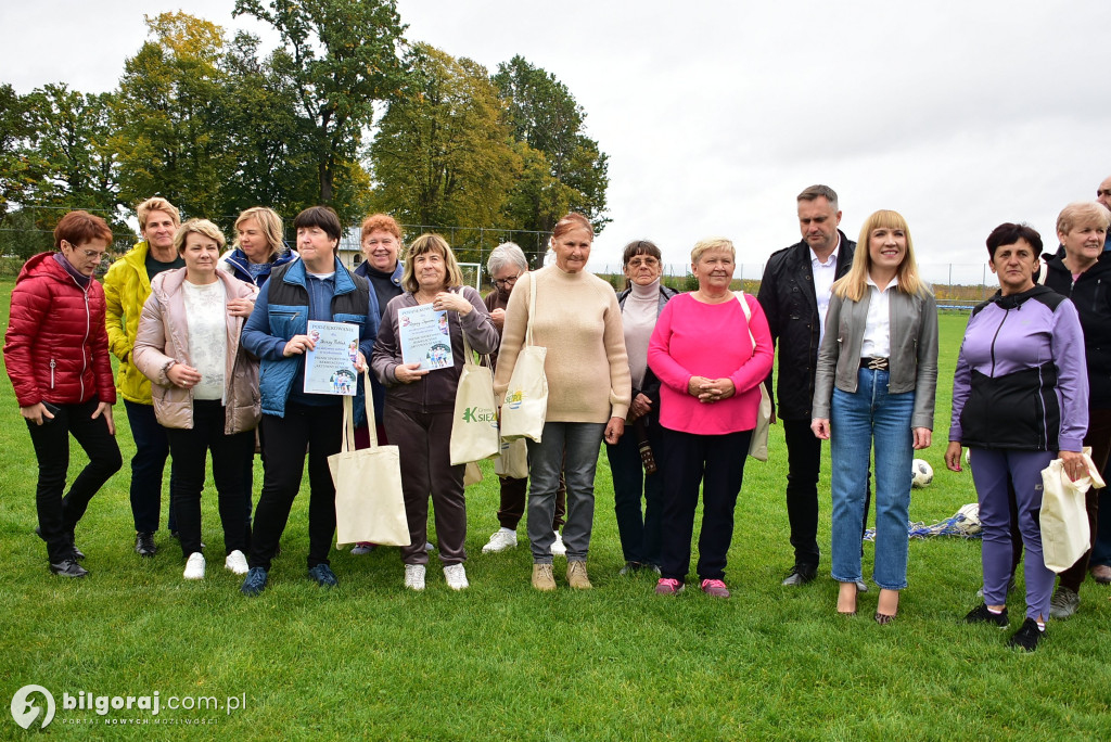 Piknik aktywności seniorów w Korchowie Pierwszym