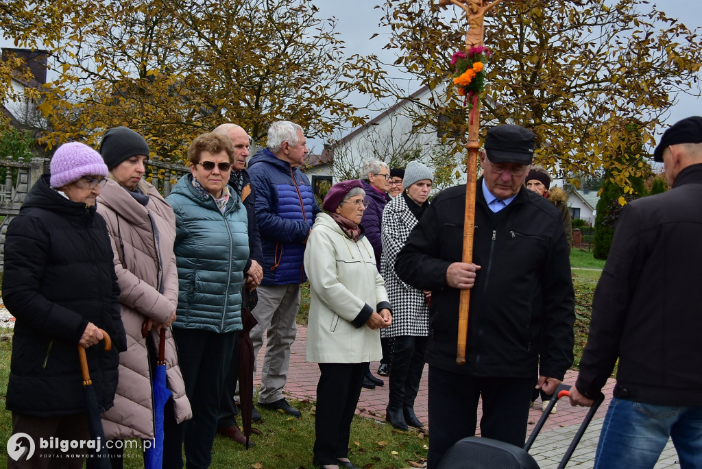 Korczów modlił się o pokój: Procesja różańcowa przez miejscowość
