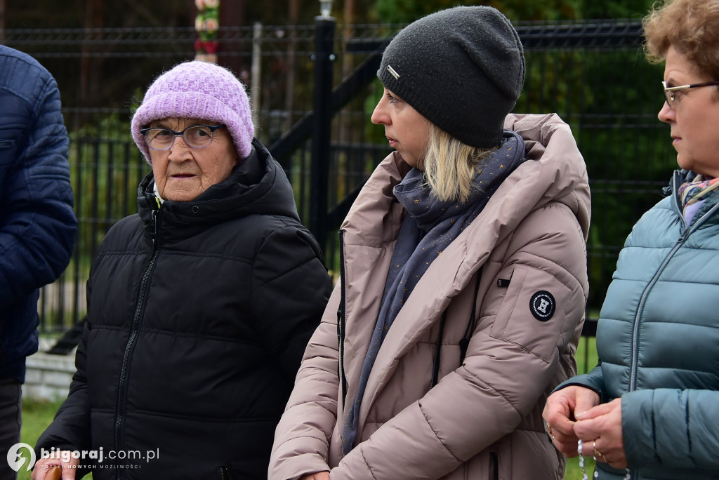 Korczów modlił się o pokój: Procesja różańcowa przez miejscowość