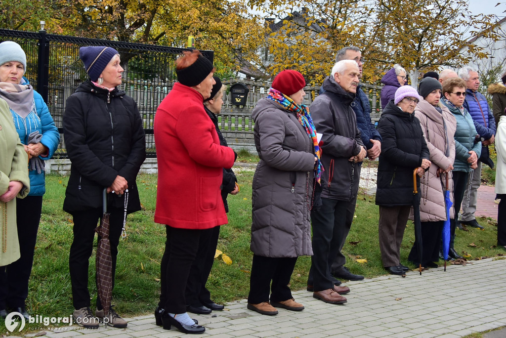Korczów modlił się o pokój: Procesja różańcowa przez miejscowość