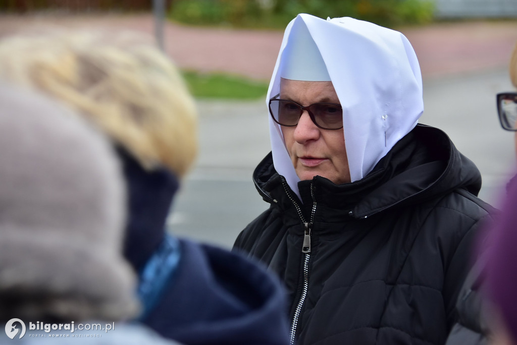 Korczów modlił się o pokój: Procesja różańcowa przez miejscowość