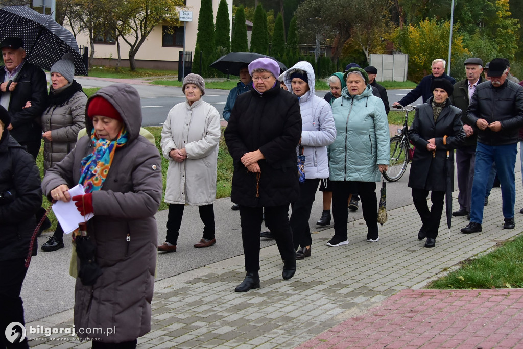 Korczów modlił się o pokój: Procesja różańcowa przez miejscowość