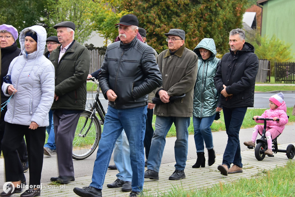 Korczów modlił się o pokój: Procesja różańcowa przez miejscowość
