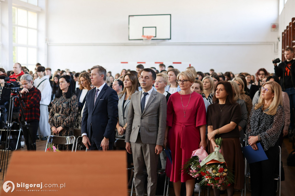 Starosta Andrzej Szarlip na Dniu Edukacji Narodowej w ZSZiO w Biłgoraju