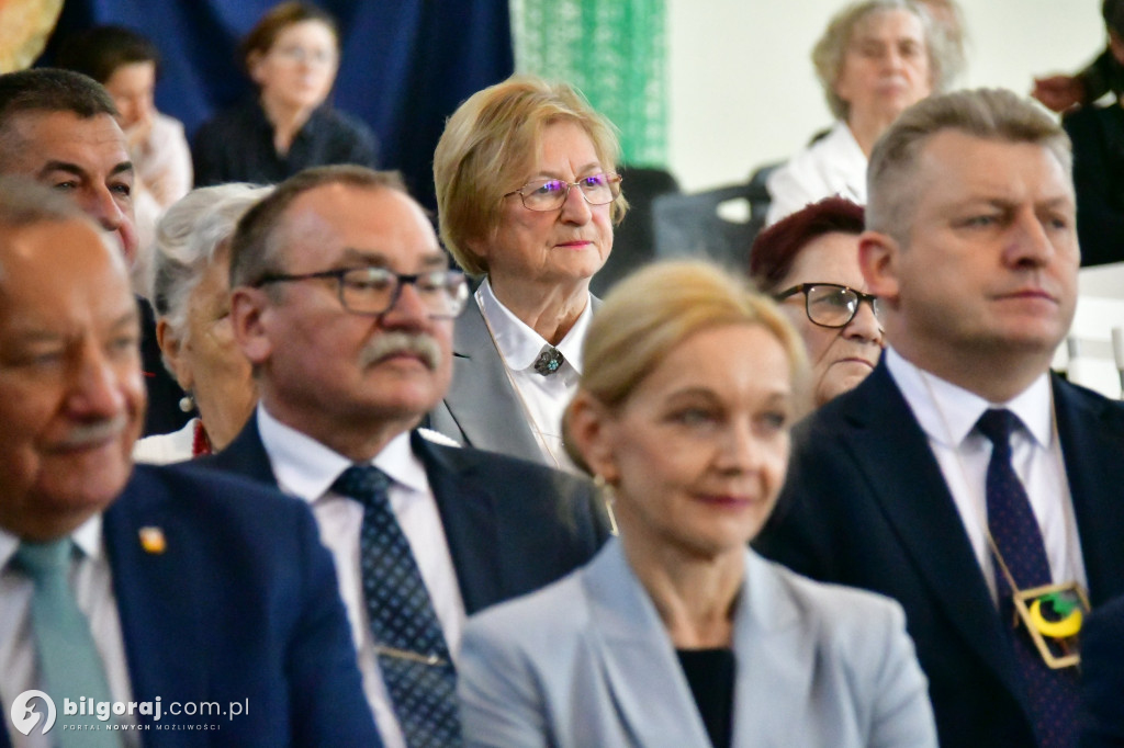 O księżyc Twardowskiego i jubileusz w Biszczy: Poezja, serce i 20 lat pracy z pasją