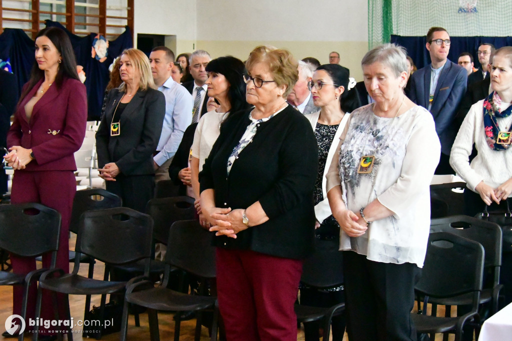 O księżyc Twardowskiego i jubileusz w Biszczy: Poezja, serce i 20 lat pracy z pasją