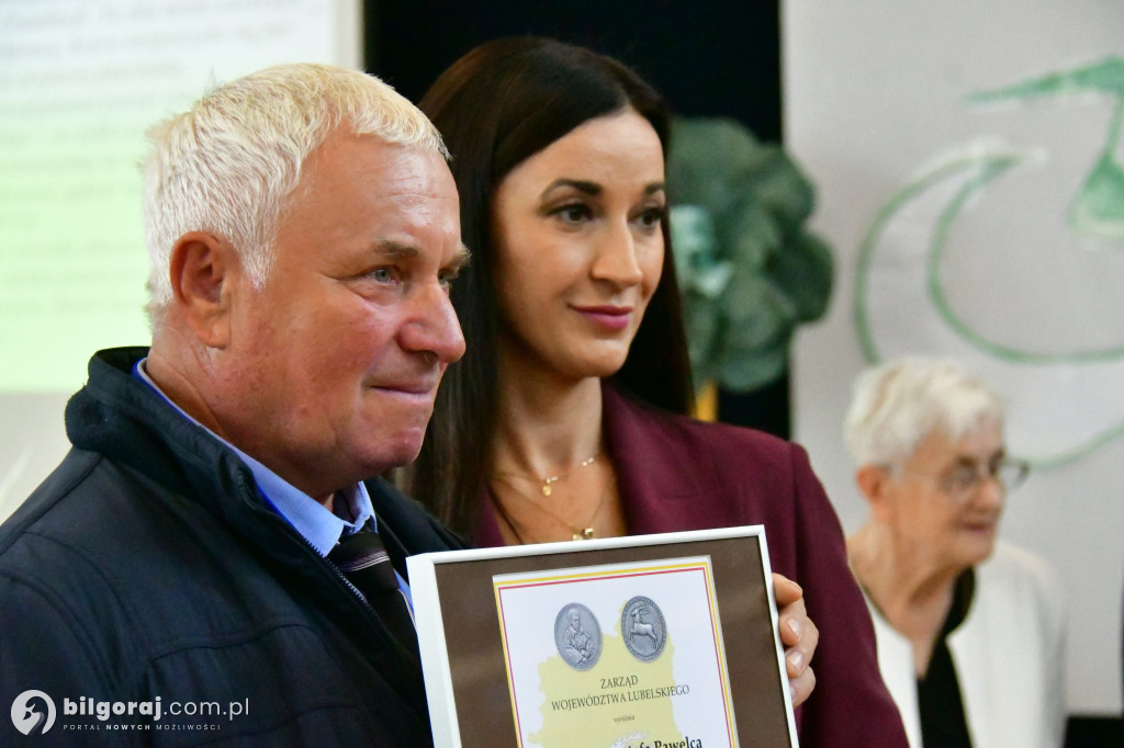 O księżyc Twardowskiego i jubileusz w Biszczy: Poezja, serce i 20 lat pracy z pasją