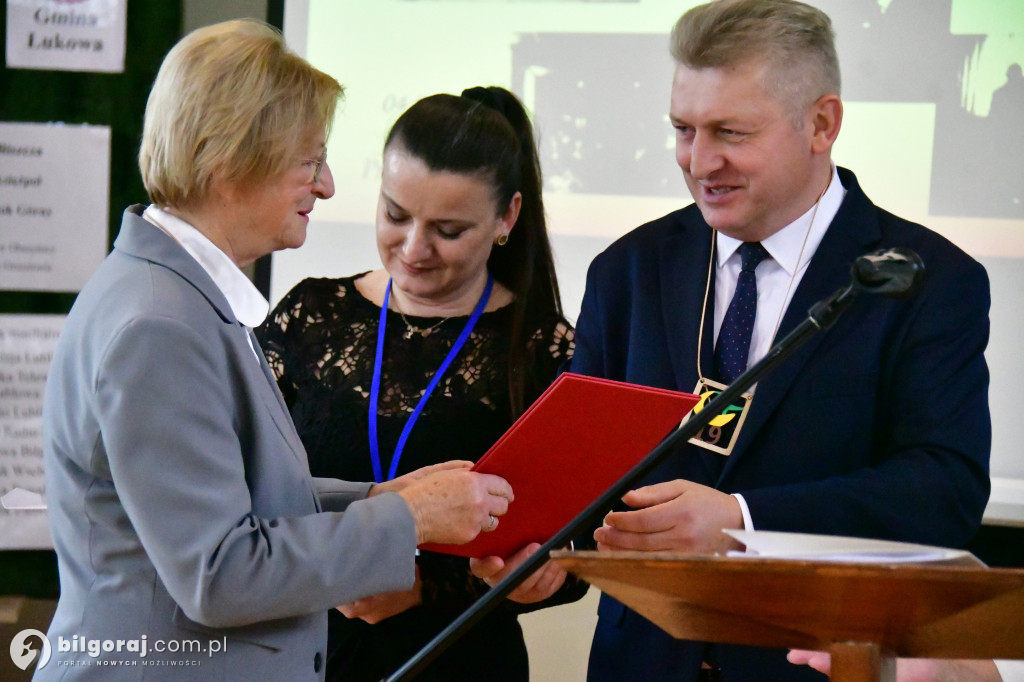 O księżyc Twardowskiego i jubileusz w Biszczy: Poezja, serce i 20 lat pracy z pasją