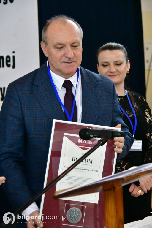 O księżyc Twardowskiego i jubileusz w Biszczy: Poezja, serce i 20 lat pracy z pasją