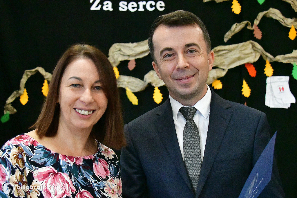 Uroczysta akademia z okazji DEN w Zespole Szkół Specjalnych w Biłgoraju