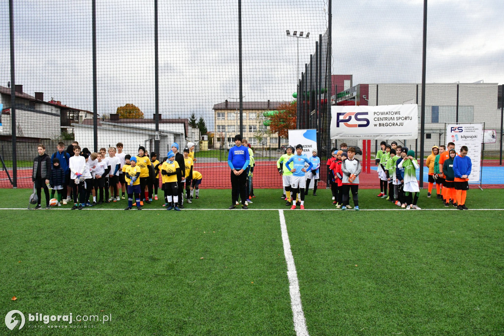 Ministranci uczcili Jana Pawła II sportową rywalizacją na boiskach PCS