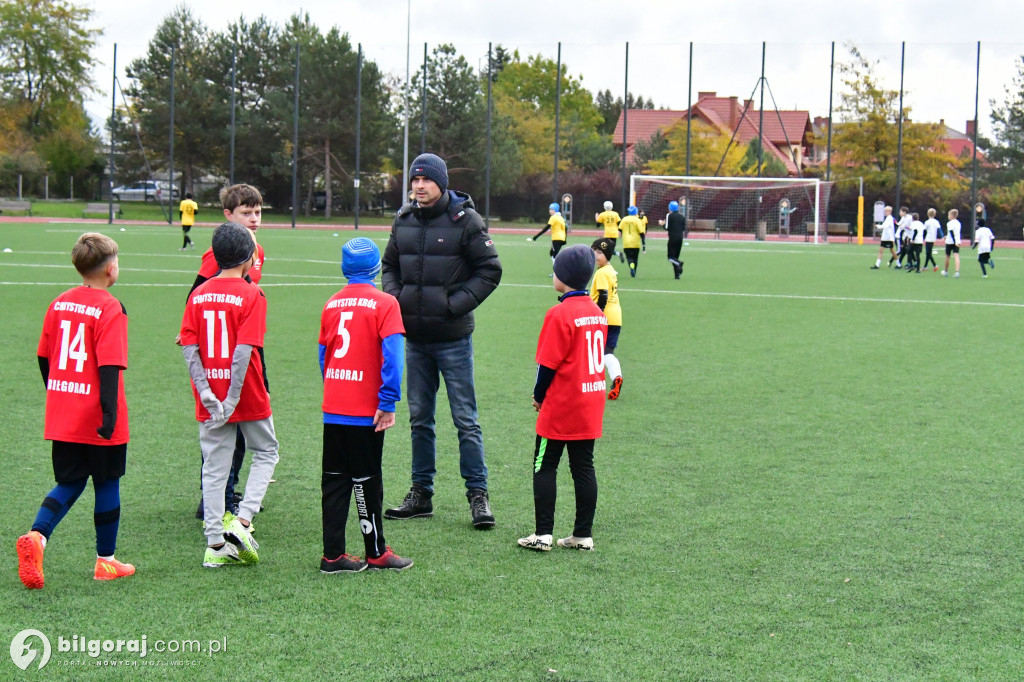 Ministranci uczcili Jana Pawła II sportową rywalizacją na boiskach PCS
