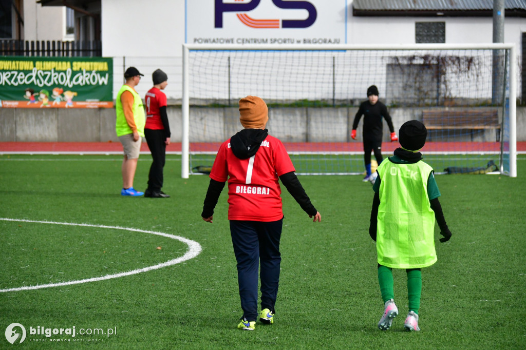 Ministranci uczcili Jana Pawła II sportową rywalizacją na boiskach PCS