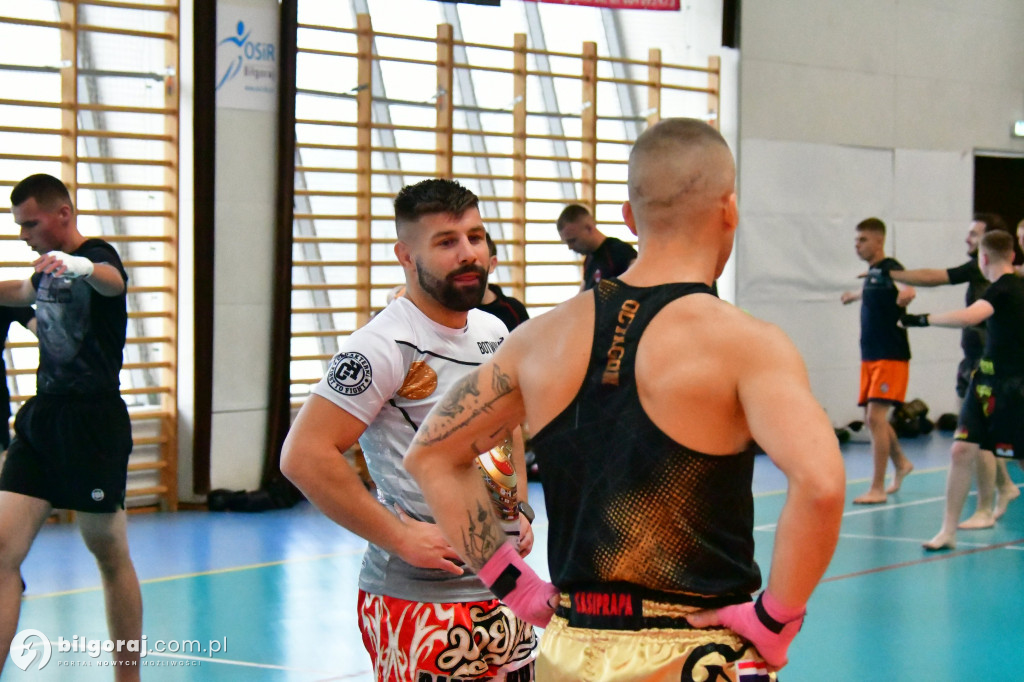 Mistrz Świata w Biłgoraju! Bartosz Botwina poprowadził seminarium MMA dla ponad 150 pasjonatów