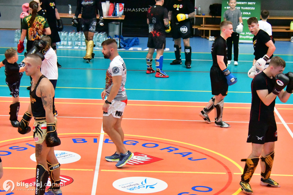 Mistrz Świata w Biłgoraju! Bartosz Botwina poprowadził seminarium MMA dla ponad 150 pasjonatów