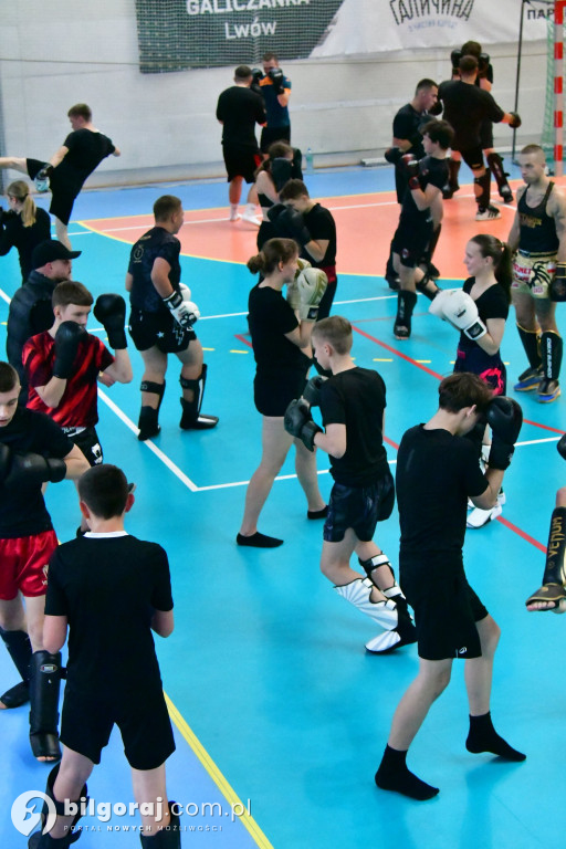 Mistrz Świata w Biłgoraju! Bartosz Botwina poprowadził seminarium MMA dla ponad 150 pasjonatów