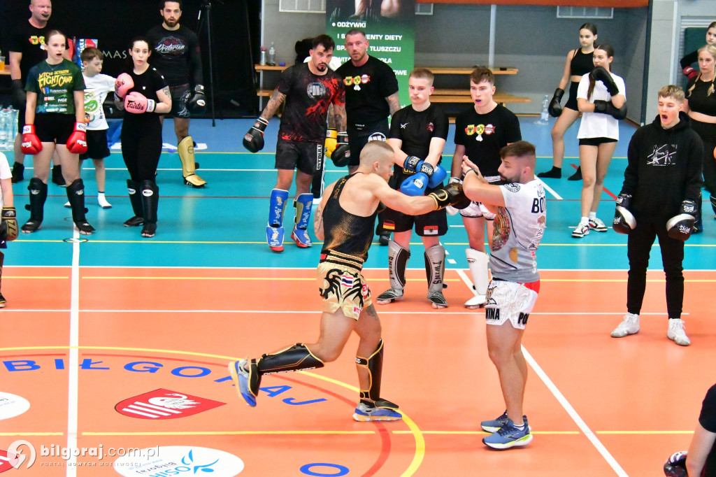 Mistrz Świata w Biłgoraju! Bartosz Botwina poprowadził seminarium MMA dla ponad 150 pasjonatów