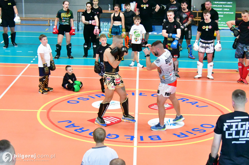 Mistrz Świata w Biłgoraju! Bartosz Botwina poprowadził seminarium MMA dla ponad 150 pasjonatów