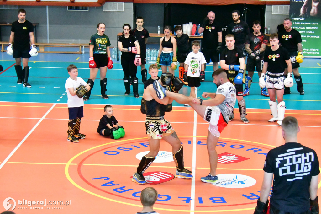 Mistrz Świata w Biłgoraju! Bartosz Botwina poprowadził seminarium MMA dla ponad 150 pasjonatów