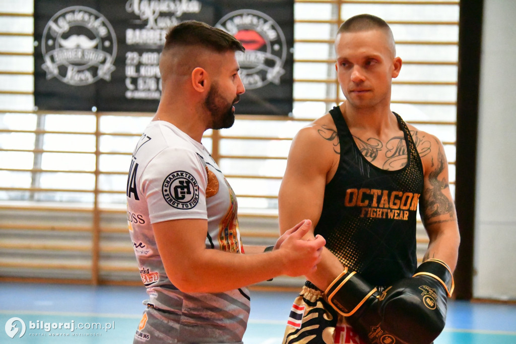 Mistrz Świata w Biłgoraju! Bartosz Botwina poprowadził seminarium MMA dla ponad 150 pasjonatów