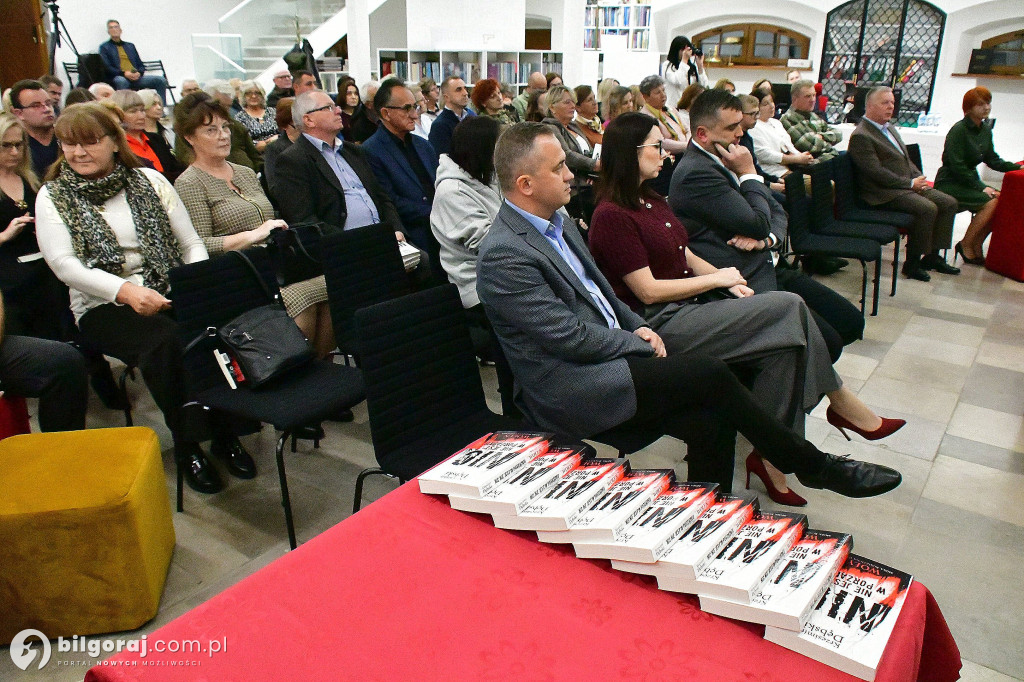 Spotkanie z Krzesimirem Dębskim w Tarnogrodzie: Historia Wołynia i rodzinne świadectwo