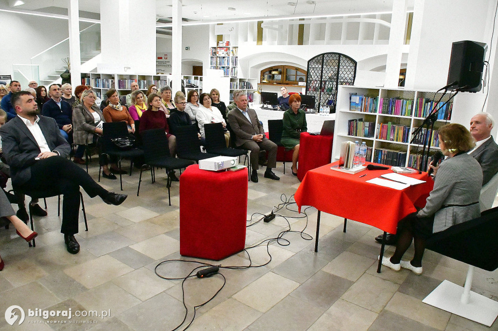 Spotkanie z Krzesimirem Dębskim w Tarnogrodzie: Historia Wołynia i rodzinne świadectwo