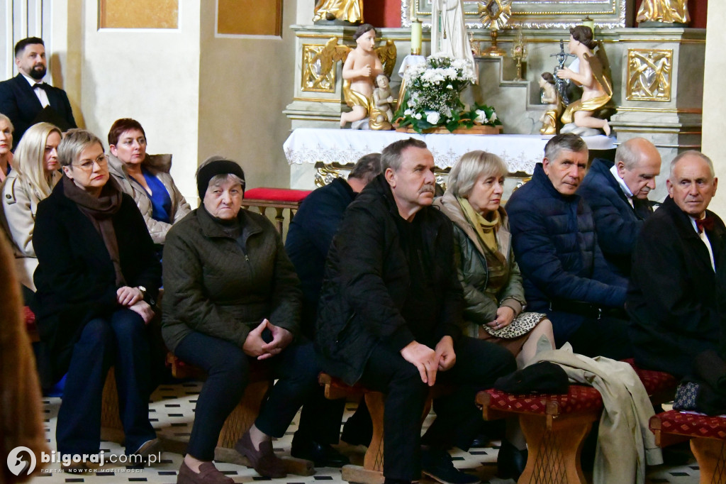 W rytmie wiary i tradycji: Siedem chórów w Koncercie Pieśni Maryjnej w Goraju