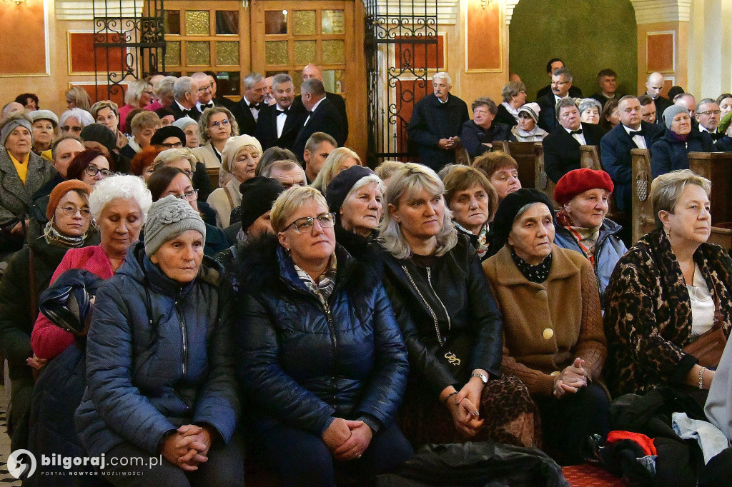 W rytmie wiary i tradycji: Siedem chórów w Koncercie Pieśni Maryjnej w Goraju