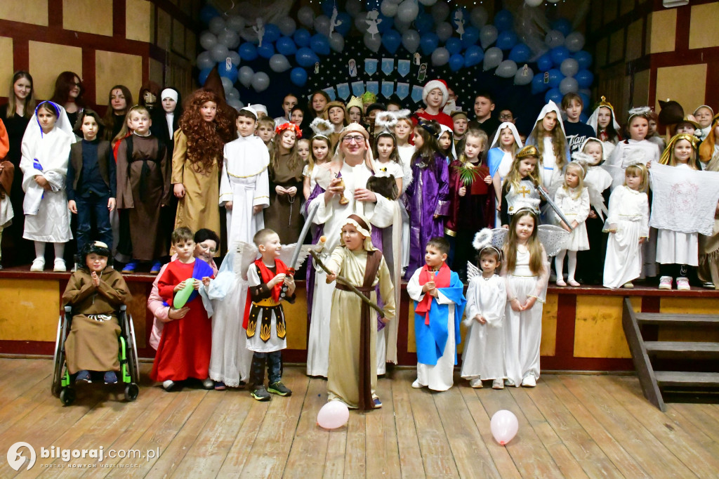 Bal Wszystkich Świętych w Tereszpolu promował pozytywne wzorce